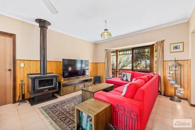 House For Sale - VIC - Buln Buln - 3821 - Your Country Lifestyle Awaits  (Image 2)