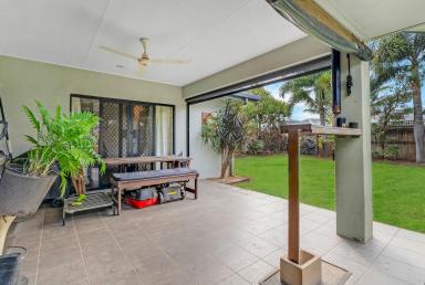 House For Lease - QLD - Edmonton - 4869 - Family Entertainer - Fully Airconditioned - Dishwasher - Side Access  (Image 2)