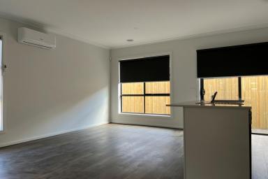 House For Lease - VIC - Lucknow - 3875 - BRAND NEW AND BOLDLY  BUILT FOR TODAY'S LIVING  (Image 2)