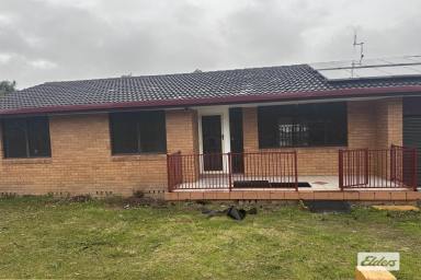 House For Lease - NSW - Taree - 2430 - Completely renovated 3 Bedroom Home  (Image 2)