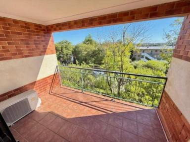 Apartment For Lease - WA - Victoria Park - 6100 - Premium Top Floor Apartment  (Image 2)