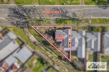 House For Sale - VIC - Black Hill - 3350 - Charming Period Cottage with Modern Comforts – Close to Ballarat CBD  (Image 2)