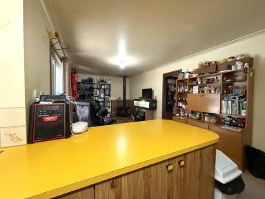 House For Sale - NSW - Young - 2594 - Lot of Work - Buts Loads of Potential  (Image 2)