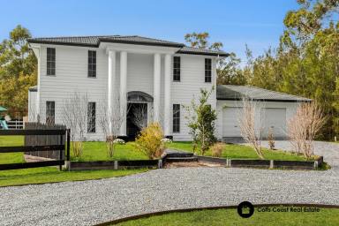 Acreage/Semi-rural For Sale - NSW - Moonee Beach - 2450 - Luxury Living Meets With Country Charm (Image 2)
