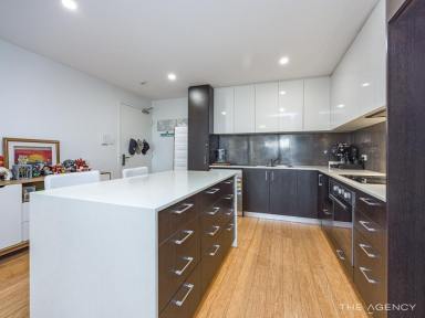 Apartment For Sale - WA - Rivervale - 6103 - SPACIOUS MODERN APARTMENT WITH VIEWS INVESTMENT OPPORTUNITY  (Image 2)