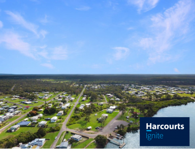 House For Sale - QLD - Buxton - 4660 - BEAUTIFUL RIVER VIEWS !!!!  (Image 2)