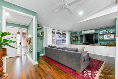 House For Sale - VIC - Cranbourne - 3977 - THE PERFECT LITTLE PACKAGE  (Image 2)