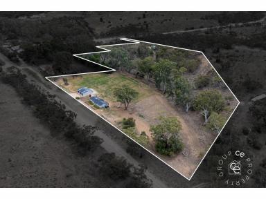 Acreage/Semi-rural For Sale - SA - Black Hill - 5353 - Country living overlooking the Marne Valley and big River Red Gum trees  (Image 2)