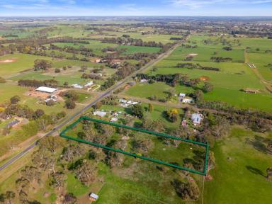 Residential Block For Sale - VIC - Tarrington - 3301 - Stunning Tarrington building block  (Image 2)