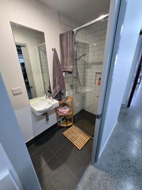 Industrial/Warehouse Leased - QLD - Salisbury - 4107 - Breaklease Bargin  (Image 2)