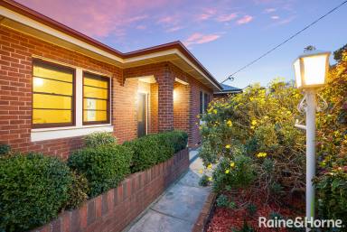 House For Sale - NSW - Turvey Park - 2650 - Red Brick, Turvey Park Charmer  (Image 2)