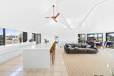 House For Sale - QLD - Tin Can Bay - 4580 - Luxury Living with waterviews  (Image 2)