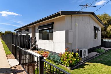 House For Sale - VIC - Mildura - 3500 - Affordable Living.  (Image 2)
