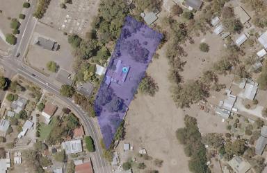 House For Sale - SA - Eden Valley - 5235 - Comfortable country home on 4580 m2! Peace, country views, nature, space can be yours. Established gardens with fruit trees and chooks.  (Image 2)