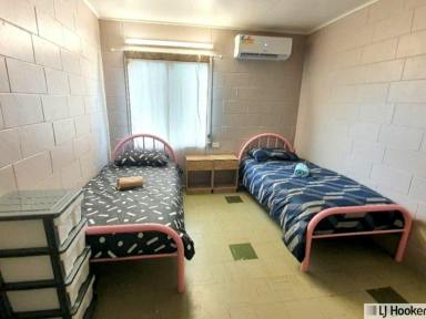 Unit For Sale - QLD - Tully - 4854 - Unlock the Value – Renovator’s & Investor’s Dream  (Image 2)
