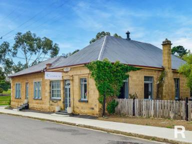 House For Sale - TAS - Hamilton - 7140 - Jacksons Emporium 1856 - First Impression - WOW!  (Image 2)
