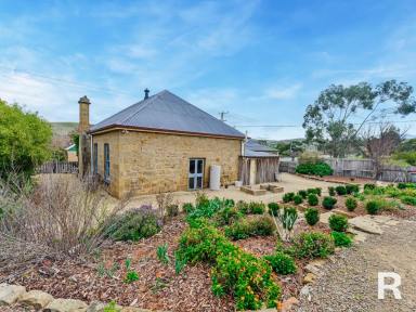 House For Sale - TAS - Hamilton - 7140 - Jacksons Emporium 1856 - First Impression - WOW!  (Image 2)