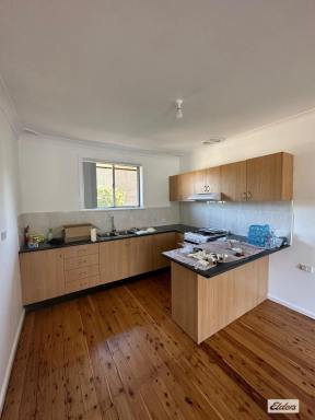 Unit For Lease - NSW - Coniston - 2500 - 2 Bedroom Unit  (Image 2)