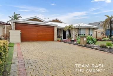House For Sale - WA - Port Kennedy - 6172 - Coastal Living Meets Investment Opportunity – Spacious 4x2 in Port Kennedy  (Image 2)