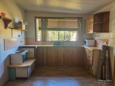 House For Lease - NSW - Taree South - 2430 - Old-Style Home  (Image 2)