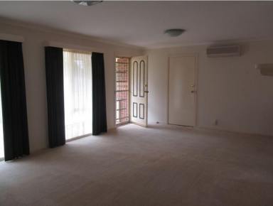 Unit For Lease - VIC - Bairnsdale - 3875 - STYLISH, MODERN THREE BEDROOM TOWNHOUSE.  (Image 2)