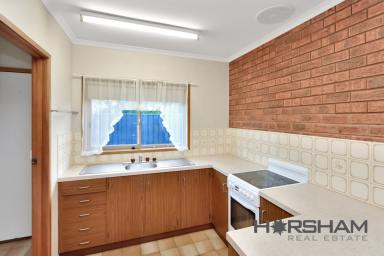 Unit Leased - VIC - Horsham - 3400 - Brick Unit with Room to Move.  (Image 2)