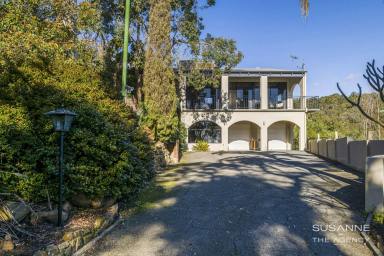 House For Sale - WA - Gooseberry Hill - 6076 - Versatile Hills Living with Spectacular Views  (Image 2)