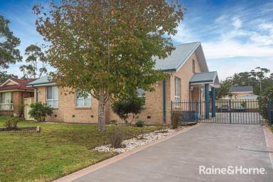 House For Sale - NSW - Callala Bay - 2540 - Coastal Versatility in the Heart of Callala Bay  (Image 2)