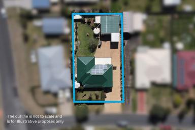 House For Sale - QLD - Crows Nest - 4355 - Comfortable 4-bed brick home with spacious private patio, sheds, caravan/car shelter and solar.  (Image 2)