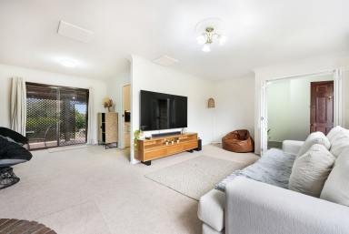 House Sold - NSW - Tamworth - 2340 - SPACIOUS FAMILY GEM  (Image 2)