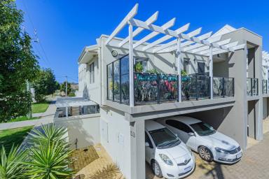 Townhouse For Sale - WA - Midland - 6056 - Affordable Modern Living in Midland  (Image 2)