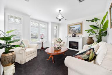 House For Sale - VIC - Warragul - 3820 - Elegant, Luxurious and Modern  (Image 2)