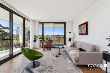 Apartment For Sale - WA - Jolimont - 6014 - The Penthouse: Style and Sophistication Above the Treetops  (Image 2)