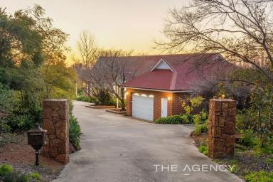 House For Sale - WA - Gooseberry Hill - 6076 - This Is Special - A Picture Postcard Property with Dual Accommodation  (Image 2)