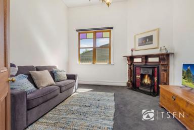 House For Sale - VIC - Bendigo - 3550 - Victorian Home Renovated, Extended and Modernised within Minutes to the City  (Image 2)