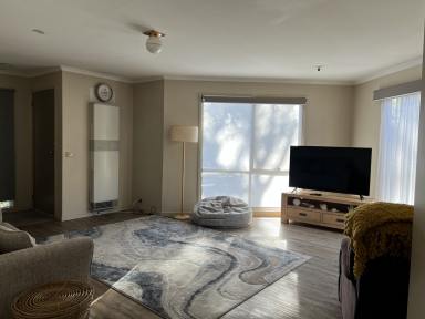 Townhouse For Lease - VIC - Portland - 3305 - Comfortable Living in a Great Location  (Image 2)