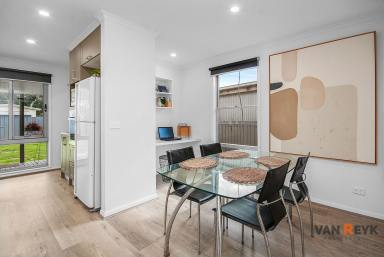 House For Sale - VIC - East Bairnsdale - 3875 - Brilliant Makeover – Budget Price, Quality Renovation!  (Image 2)
