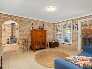 House For Sale - NSW - Old Bar - 2430 - COASTAL LIVING WITH CONVENIENCE  (Image 2)