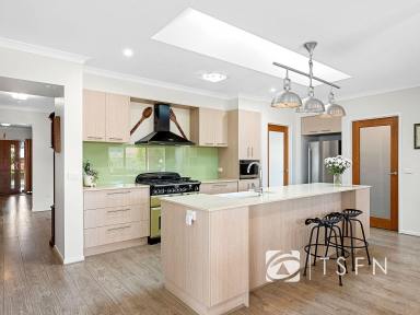 House For Sale - VIC - Kangaroo Flat - 3555 - Perfect Blend of Style, Space, and Practicality  (Image 2)
