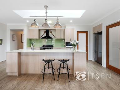 House For Sale - VIC - Kangaroo Flat - 3555 - Perfect Blend of Style, Space, and Practicality  (Image 2)