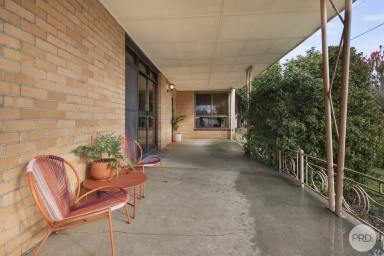 House For Sale - VIC - Wendouree - 3355 - Retro Style Meets Work-from-Home Potential  (Image 2)