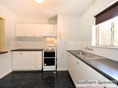 Unit For Lease - WA - Orelia - 6167 - Modern 3 x 1 in Quiet Complex  (Image 2)