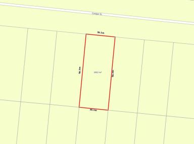 House For Sale - QLD - Ingham - 4850 - 4 BEDROOM HIGHSET HOME WITH SHED AT REAR!  (Image 2)