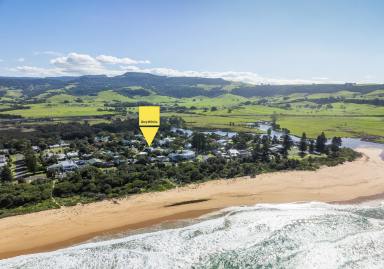 House For Sale - NSW - Werri Beach - 2534 - ~ Luxury Beachside Escape with Guest House ~  (Image 2)