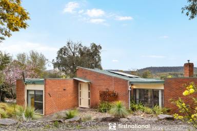 House For Sale - VIC - Chum Creek - 3777 - Spacious Double Brick Home in Peaceful Bushland Setting!  (Image 2)