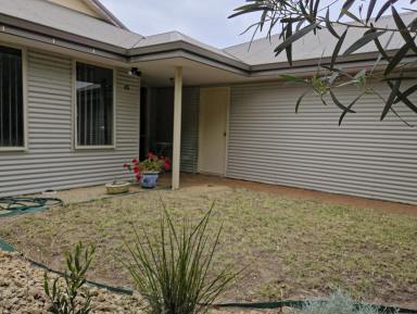 House For Sale - WA - Hopetoun - 6348 - When quality matters!  (Image 2)