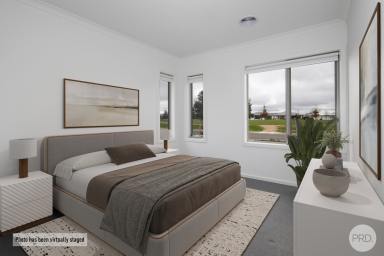 House For Sale - VIC - Lucas - 3350 - Parkside Family Living In Lucas  (Image 2)