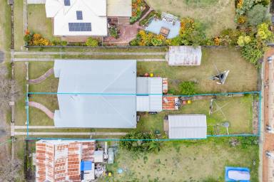 House For Sale - QLD - Bundaberg South - 4670 - Prime Duplex Investment Opportunity in Central Bundaberg South!  (Image 2)