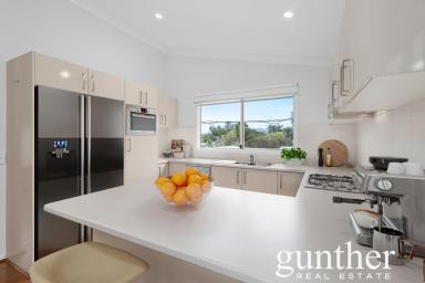 Retirement For Sale - VIC - Badger Creek - 3777 - Enjoy the Best of Healesville's Retirement Lifestyle!  (Image 2)