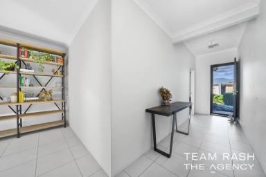 House For Sale - WA - Caversham - 6055 - Hot Property Alert  (Image 2)